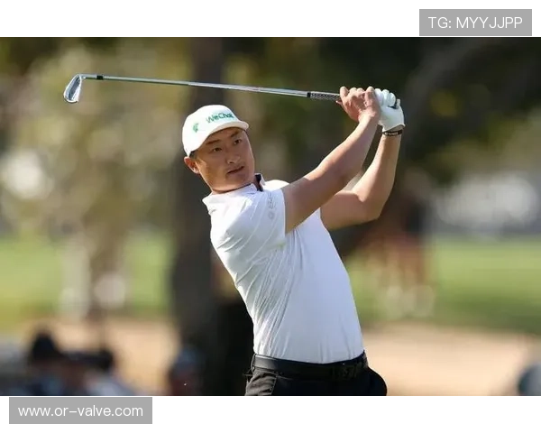 美巡双子星齐闪耀李昊桐窦泽成