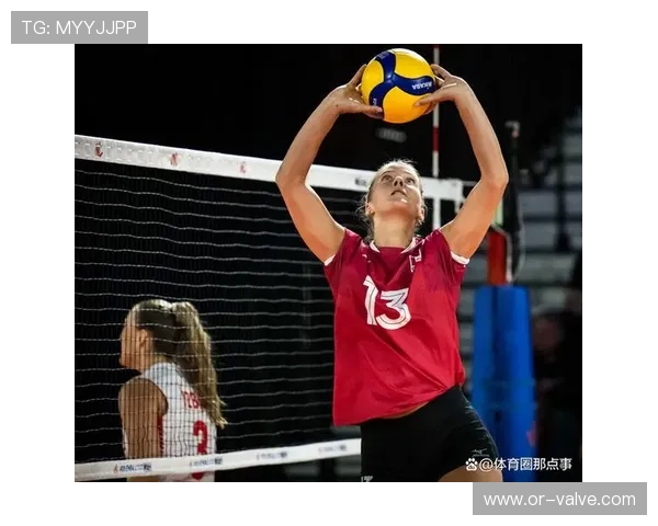 赫伊森看台失态引众怒冷对球迷